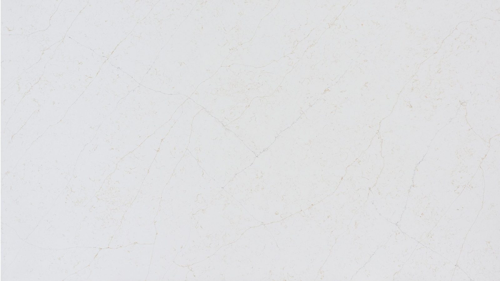 Arctic Crest quartz slab – polished finish