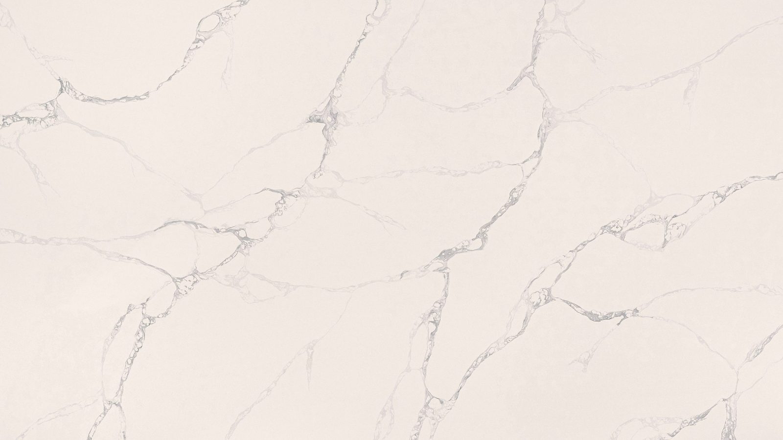 Calacatta Skycrest quartz slab – polished finish